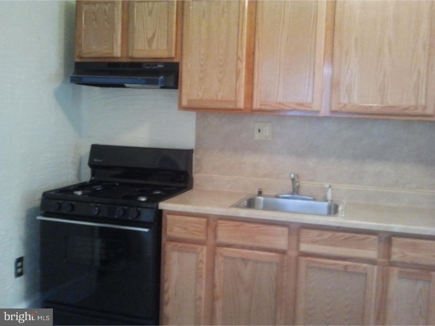 5206 Irving St, Philadelphia, PA 19139 - photo 1