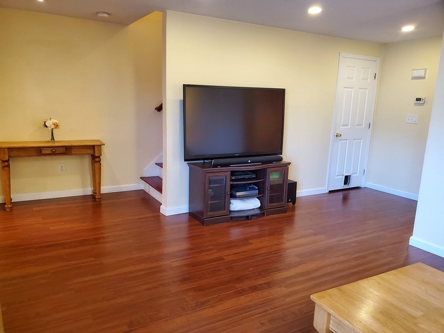 79 E Ridge Rd unit 79, MerriMacK, NH 03054 - photo 1