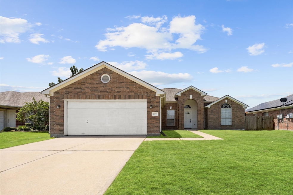 19739 Mountain Dale Dr, Cypress, TX 77433 - photo 1