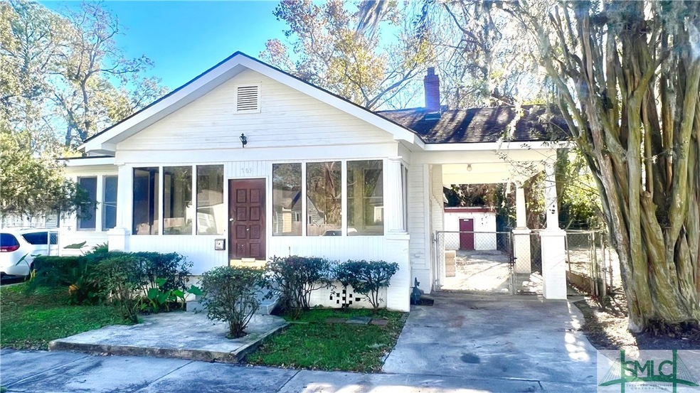 709 E 38th St, Savannah, GA 31401 - photo 1