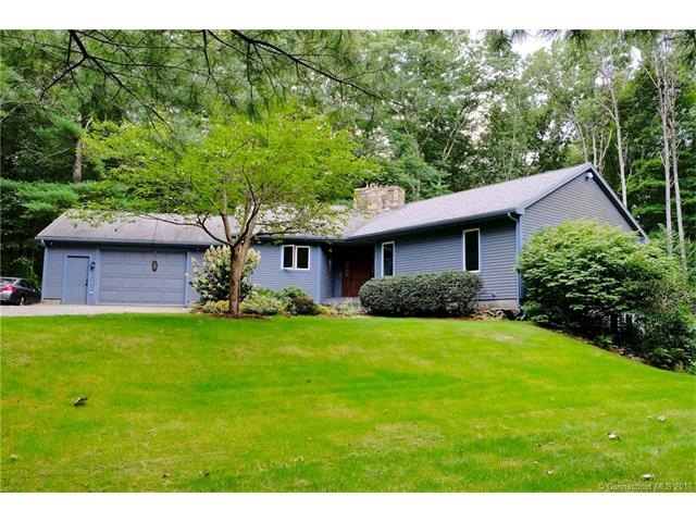 440 Sabin St, Putnam, CT 06260 - photo 1