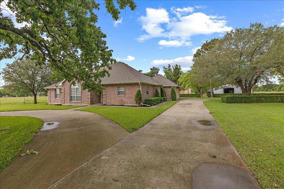 7132 Fm 1181, Ennis, TX 75119 - photo 1