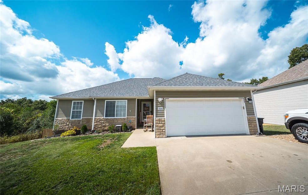 Pending $287,000 • Co-Listing Agent
