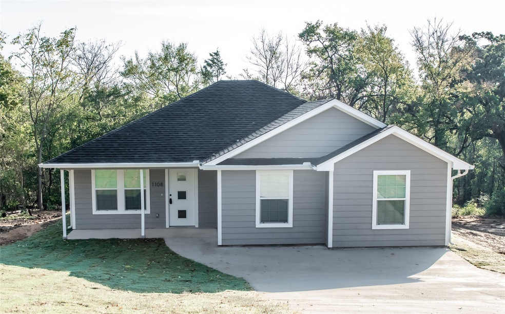 1108 S Tone Ave, Denison, TX 75020 - photo 1