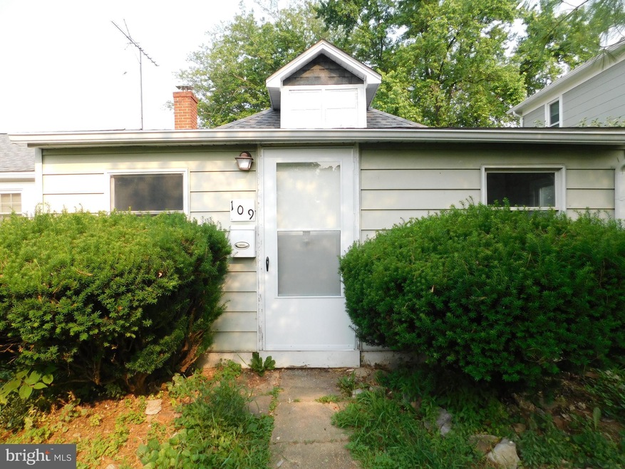 109 S Euclid Ave, Winchester, VA 22601 - photo 1