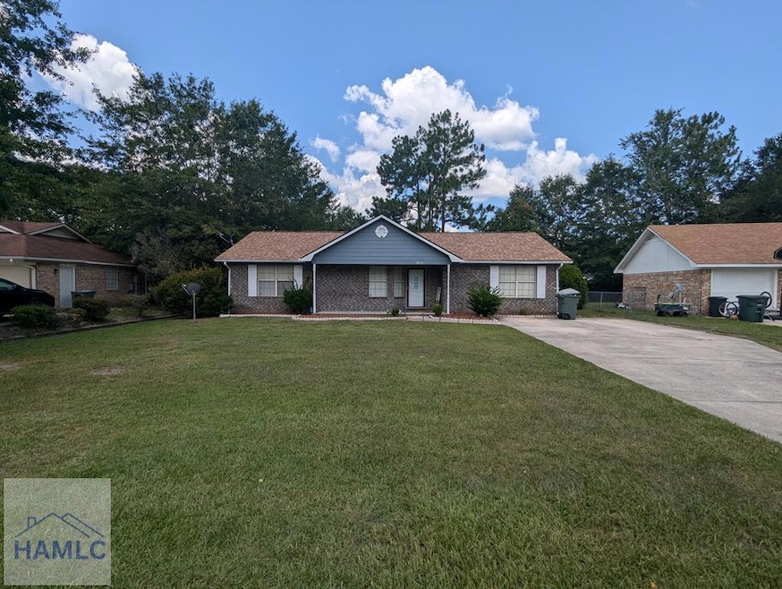 1413 Desert Storm Dr, Hinesville, GA 31313 - photo 1