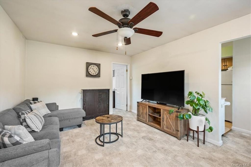 3 Crescent Dr unit 12, Thiells, NY 10984 - photo 1