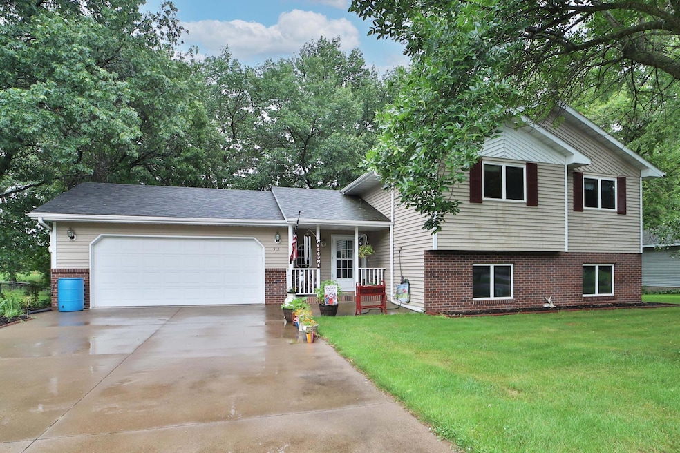 For Sale $335,000 • Co-Listing Agent