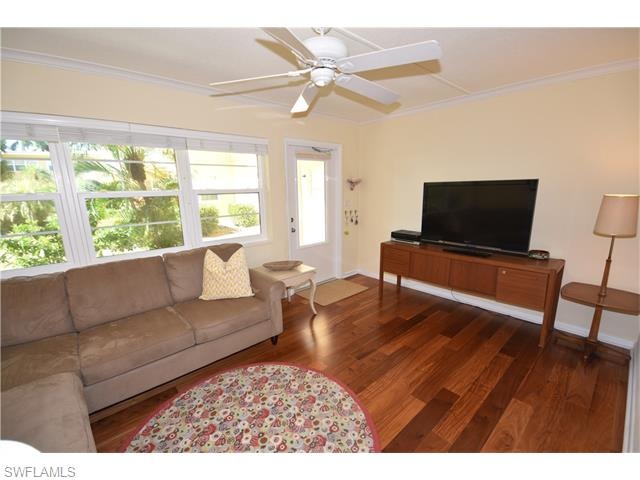 Living Room toward Lanai and Courtyard