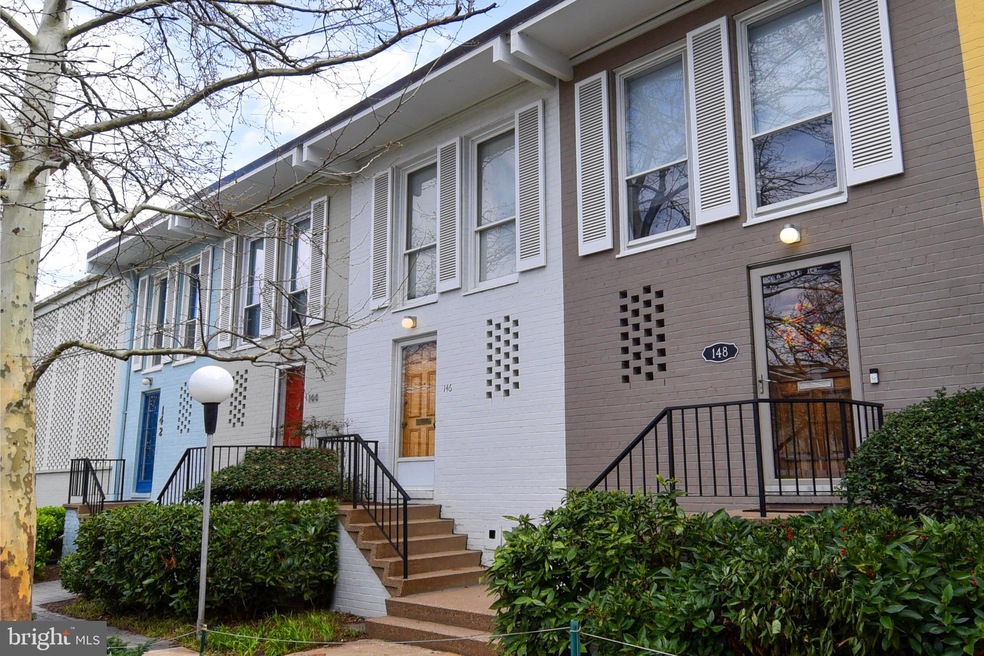 146 G St SW unit 153, Washington, DC 20024 - photo 1