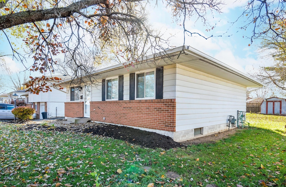 Welcome to 5233 Tuxworth Drive
