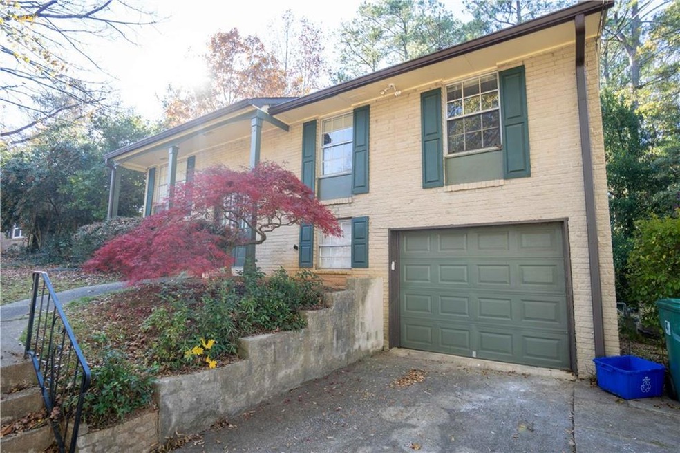 View of front of house featuring a garage