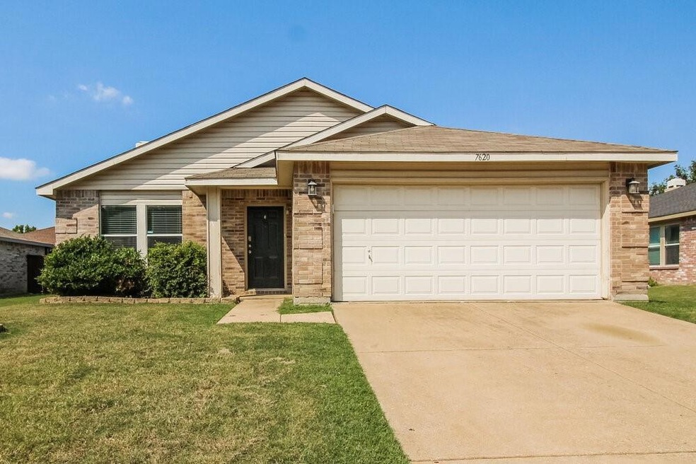 unlisted-address, Denton, TX 76210 - photo 1