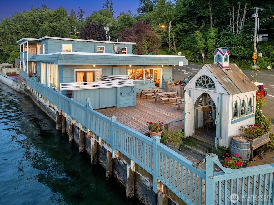 10824 Vashon Hwy SW, Vashon, WA 98070 - photo 1