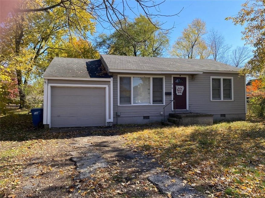 818 NW B St, Bentonville, AR 72712 - photo 1