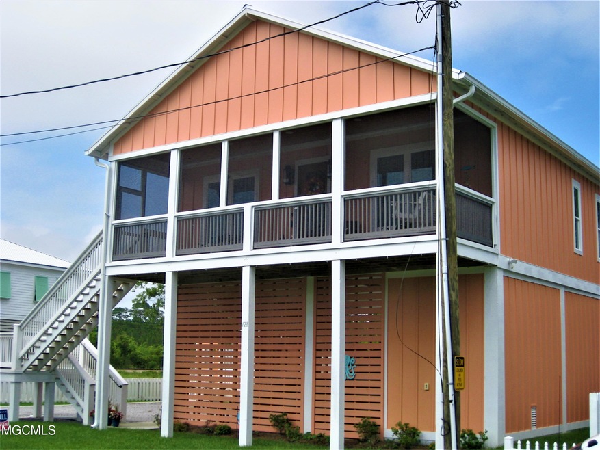 128 Beachview Dr