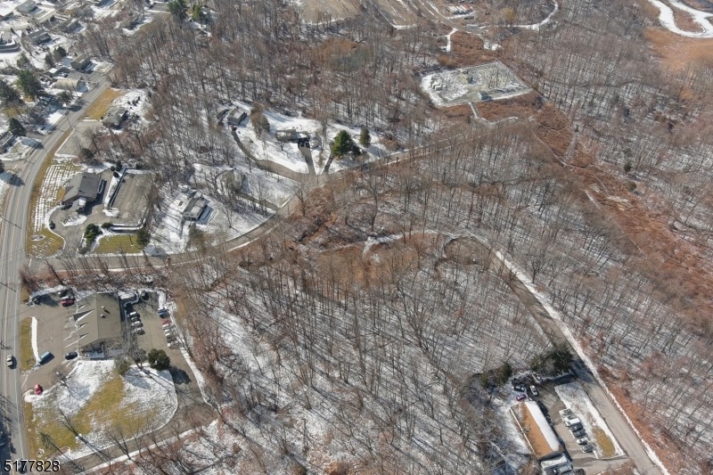 9 Commerce St, Vernon Township, NJ 07462 - photo 1