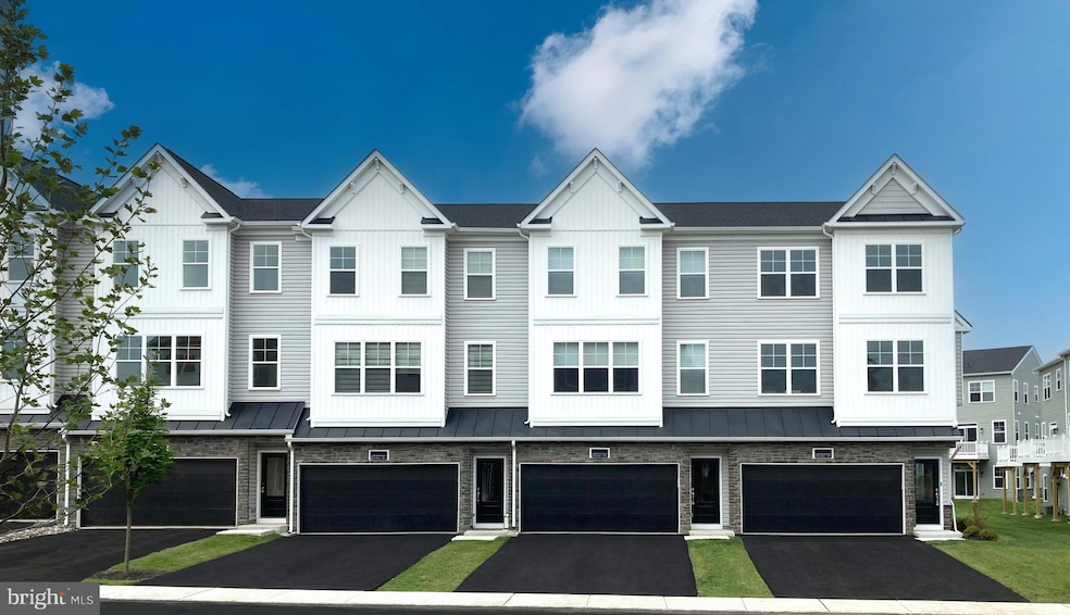 30 Warren Dr unit 14, Chalfont, PA 18914 - photo 1