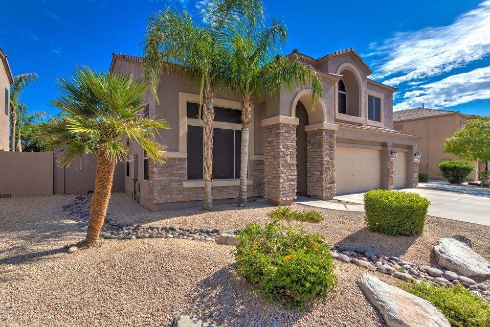 2066 E Buena Vista Dr-1