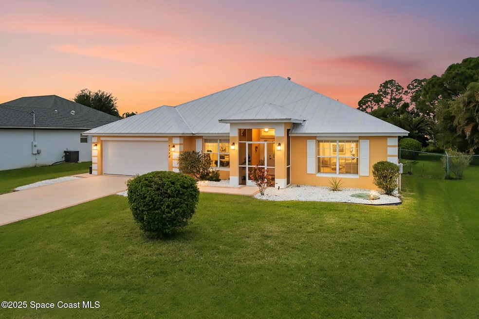 For Sale $575,000 • Co-Listing Agent