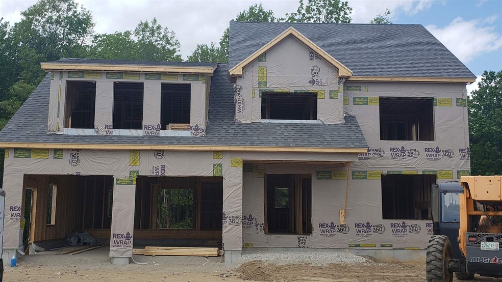 43-4 Oldenburg Ln, Rollinsford, NH 03869 - photo 1