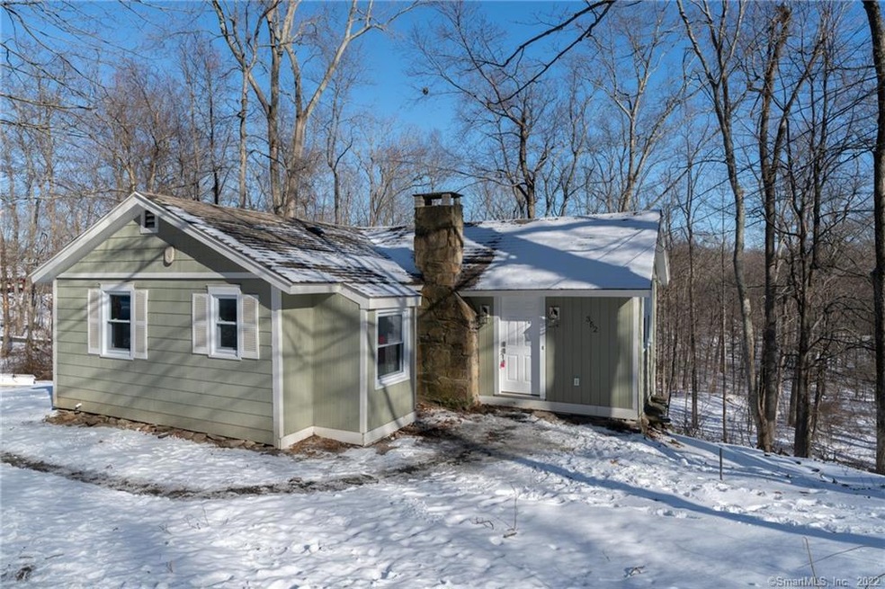 352 Railtree Hill Rd, Woodbury, CT 06798 - photo 1