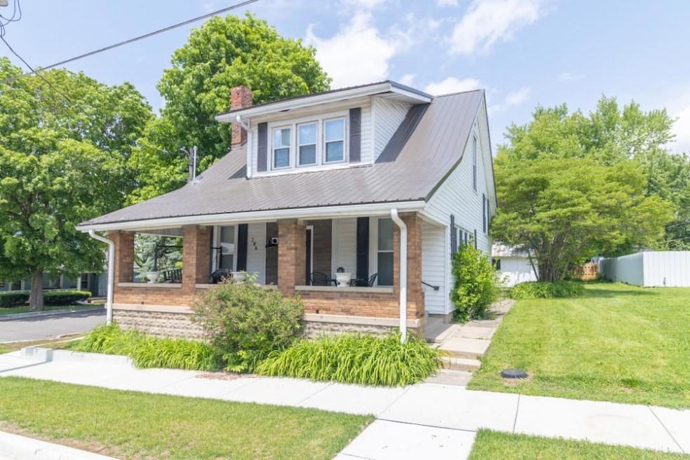 206 W Main St, Lewisville, IN 47352 - photo 1