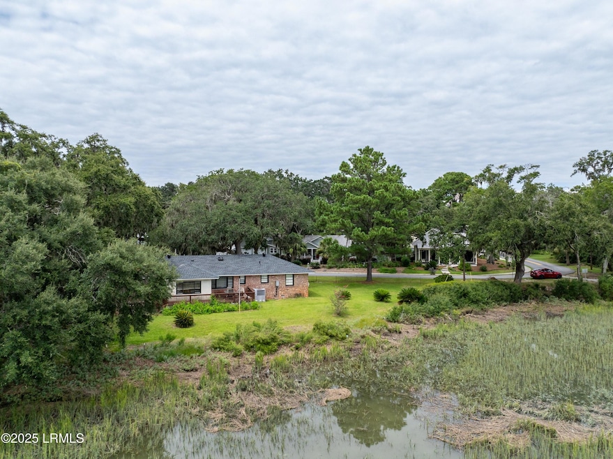 807 11th St, Port Royal, SC 29935 - photo 1