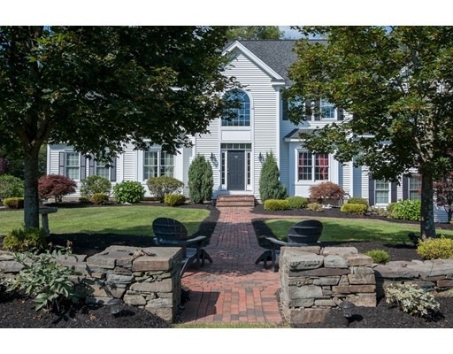 19 Appaloosa Cir, Hopkinton, MA 01748 - photo 1