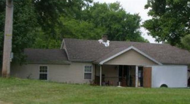 1021 Frankfort Rd, Lawrenceburg, KY 40342 - photo 1