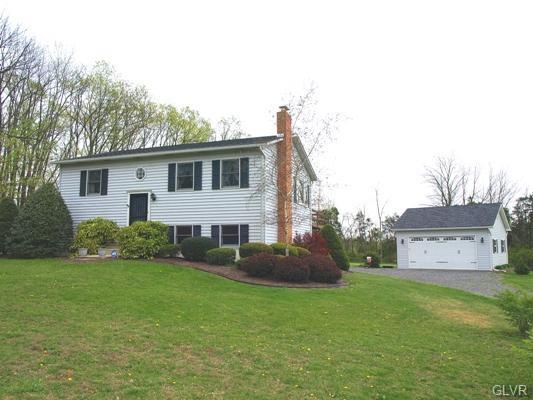 1620 Old Plains Rd, Pennsburg, PA 18073 - photo 1