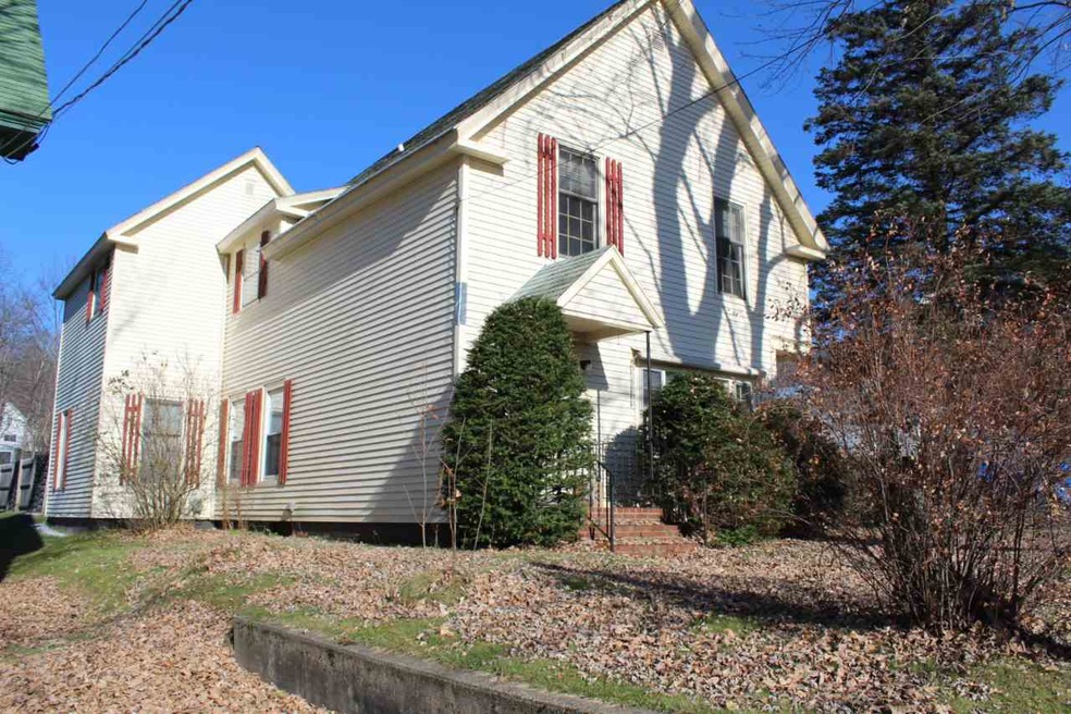 6 Preble St, Groveton, NH 03582 - photo 1