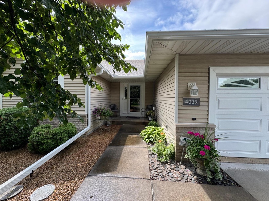 Sold $432,000 • Co-Listing Agent