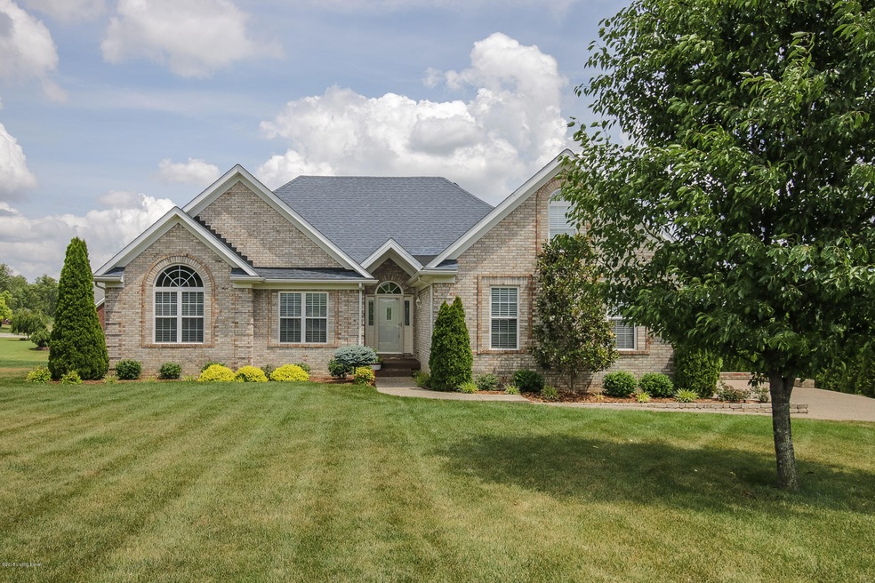 110 Nightsky Ct, Shepherdsville, KY 40165 - photo 1