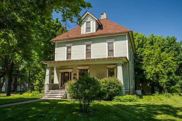 800 N Spring St, Elgin, IL 60120 - photo 1