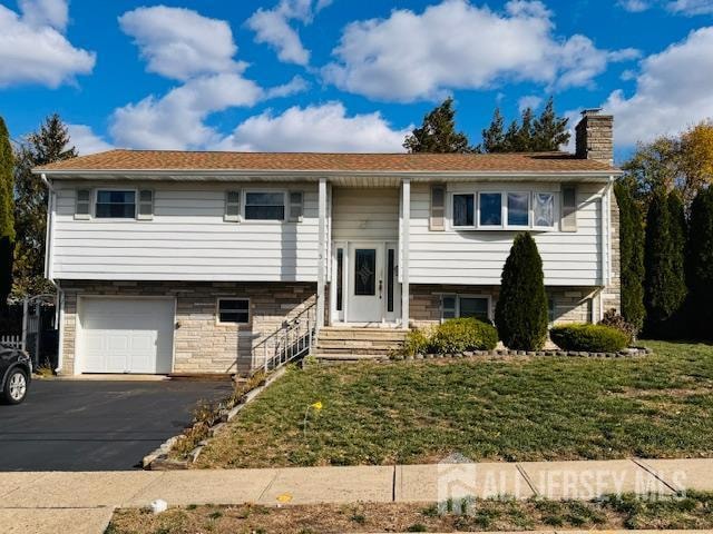 Under Contract $400,000