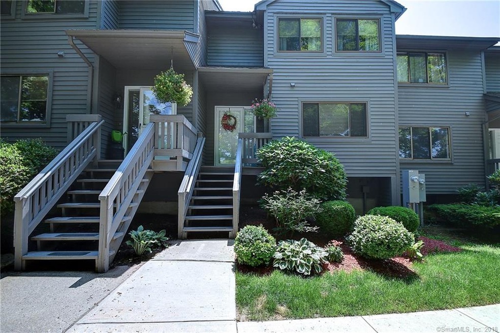 184 Conestoga Way unit 184, Glastonbury, CT 06033 - photo 1