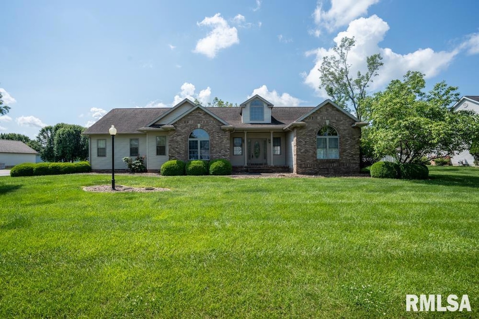 Sold $285,000