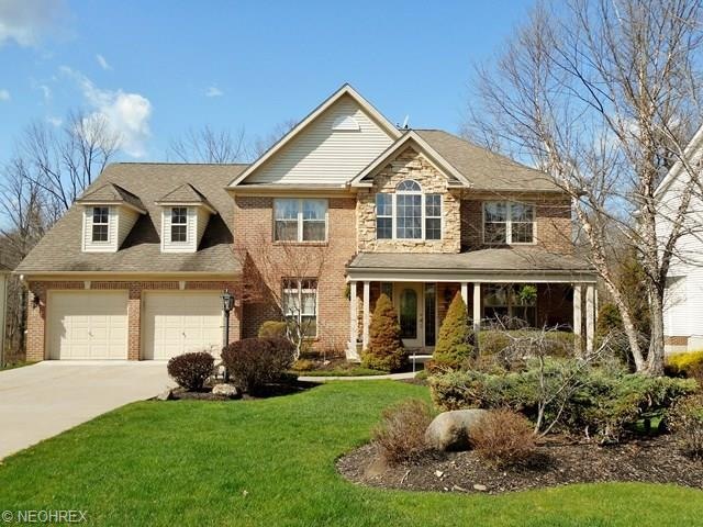 Welcome to 560 Brentwood Blvd, a beautiful brick/s
