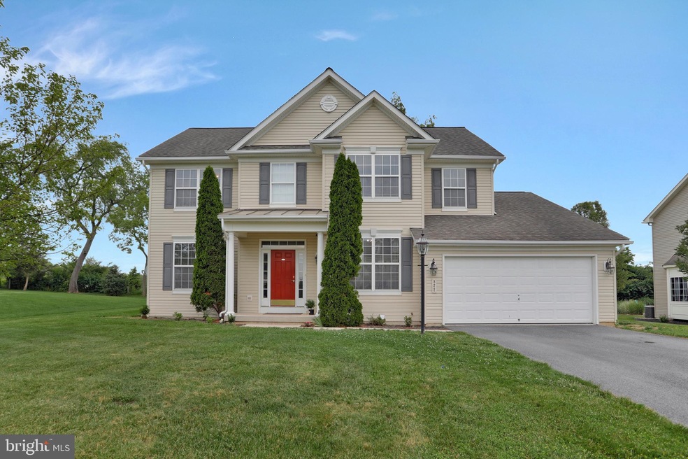 822 Shannon Dr N, Greencastle, PA 17225 - photo 1