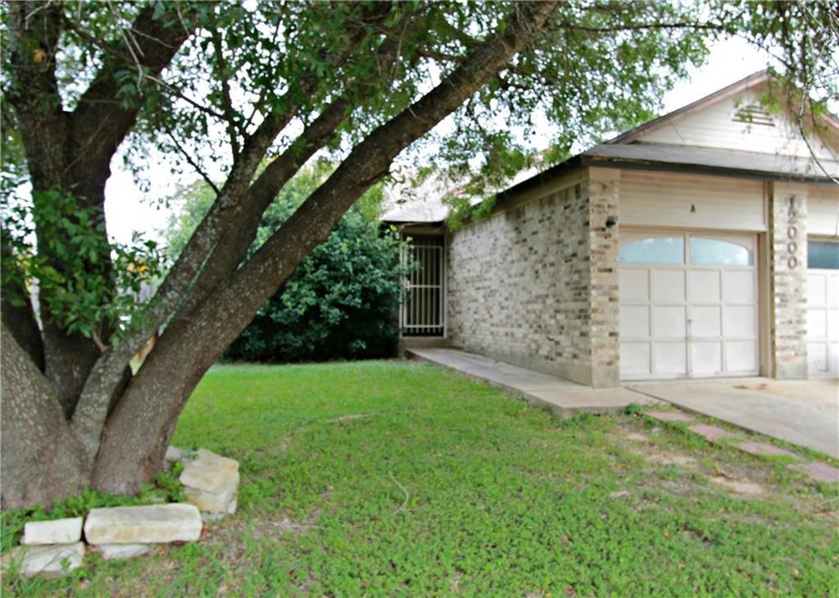 unlisted-address, Austin, TX 78727 - photo 1