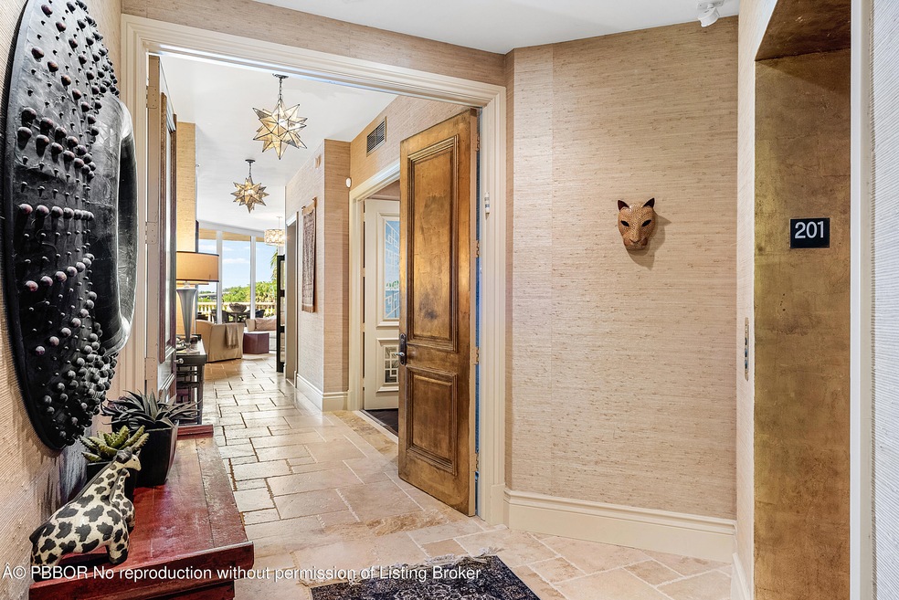 001-3000SouthOceanBoulevard-201-PalmBeac