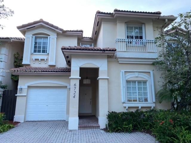 6724 NW 107th Place, Doral, FL 33178 - photo 1
