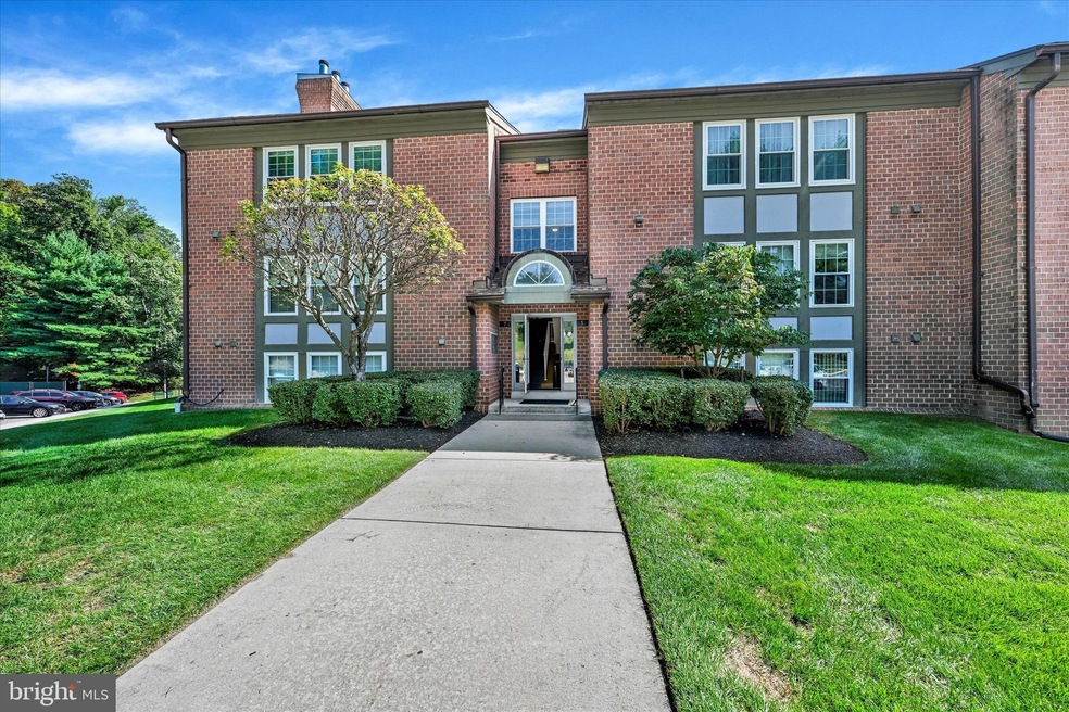 5 Pipe Hill Ct unit B, Baltimore, MD 21209 - photo 1