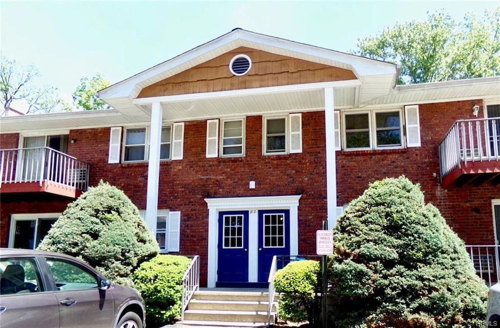 82 Demarest Ave unit 24 - BLDG 2, West Nyack, NY 10994 - photo 1
