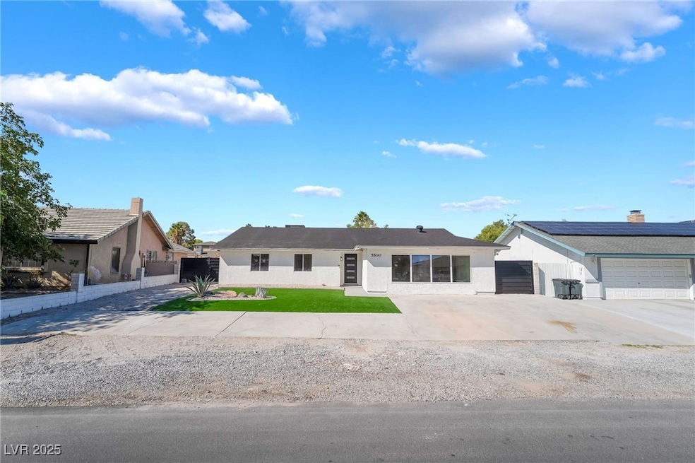 5500 Avenida Vaquero, Las Vegas, NV 89108 - photo 1