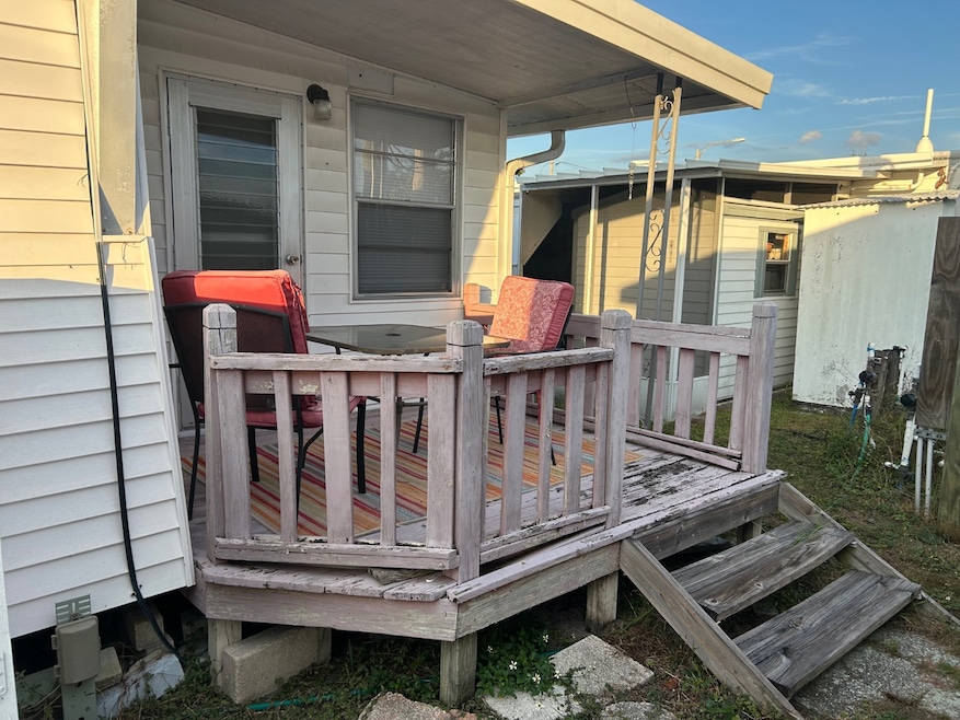 4125 Park St N unit Lot 722, Saint Petersburg, FL 33709 - photo 1