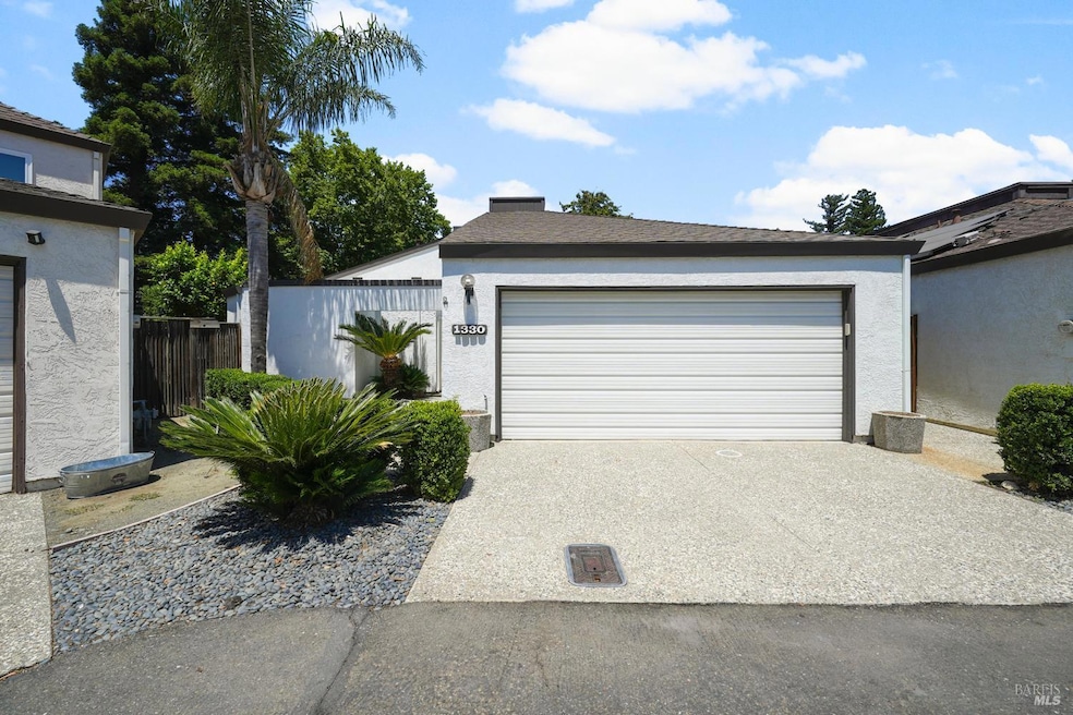Welcome to 1330 Blackberry Ct Dixon, CA 95620