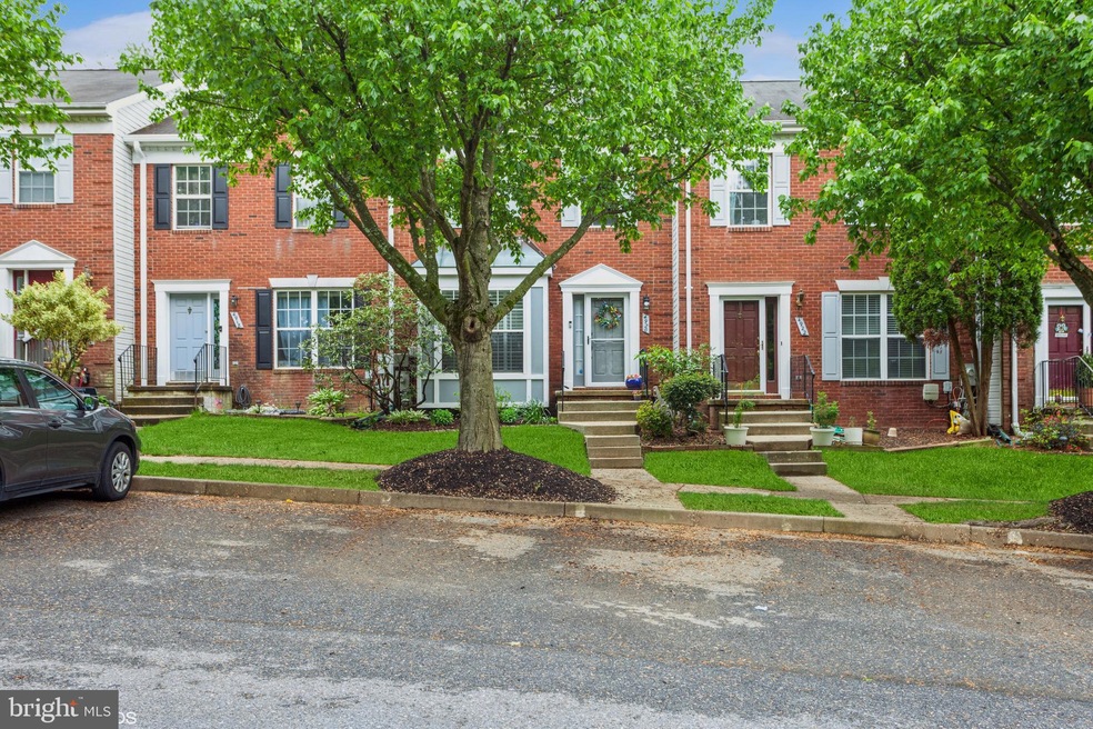 4920 Lockard Dr, Owings Mills, MD 21117 - photo 1