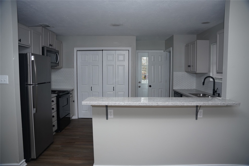 4122 Tiffin St, Houston, TX 77026 - photo 1